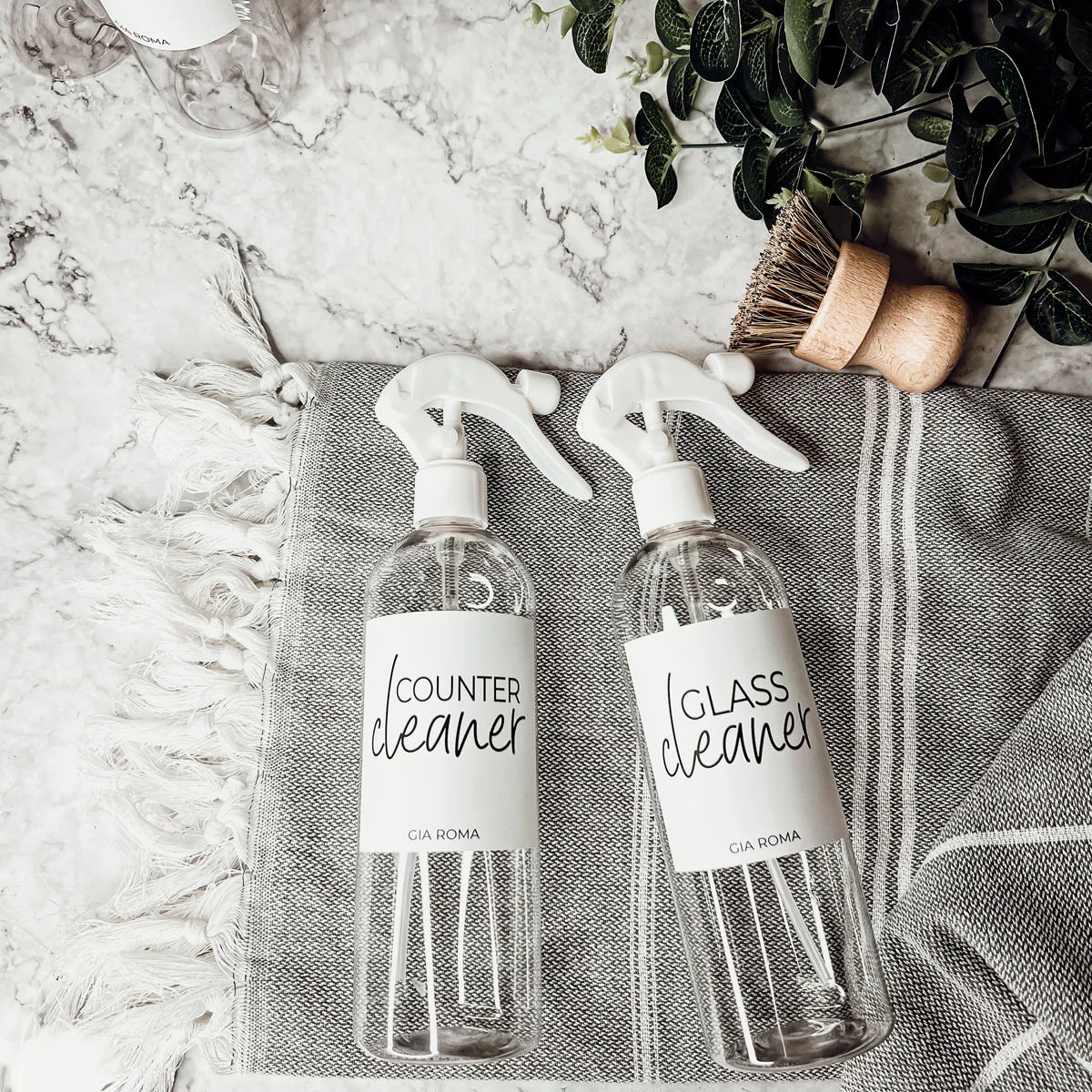 16oz Plastic Spray Bottles With White Or Black Waterproof Labels - Image 20