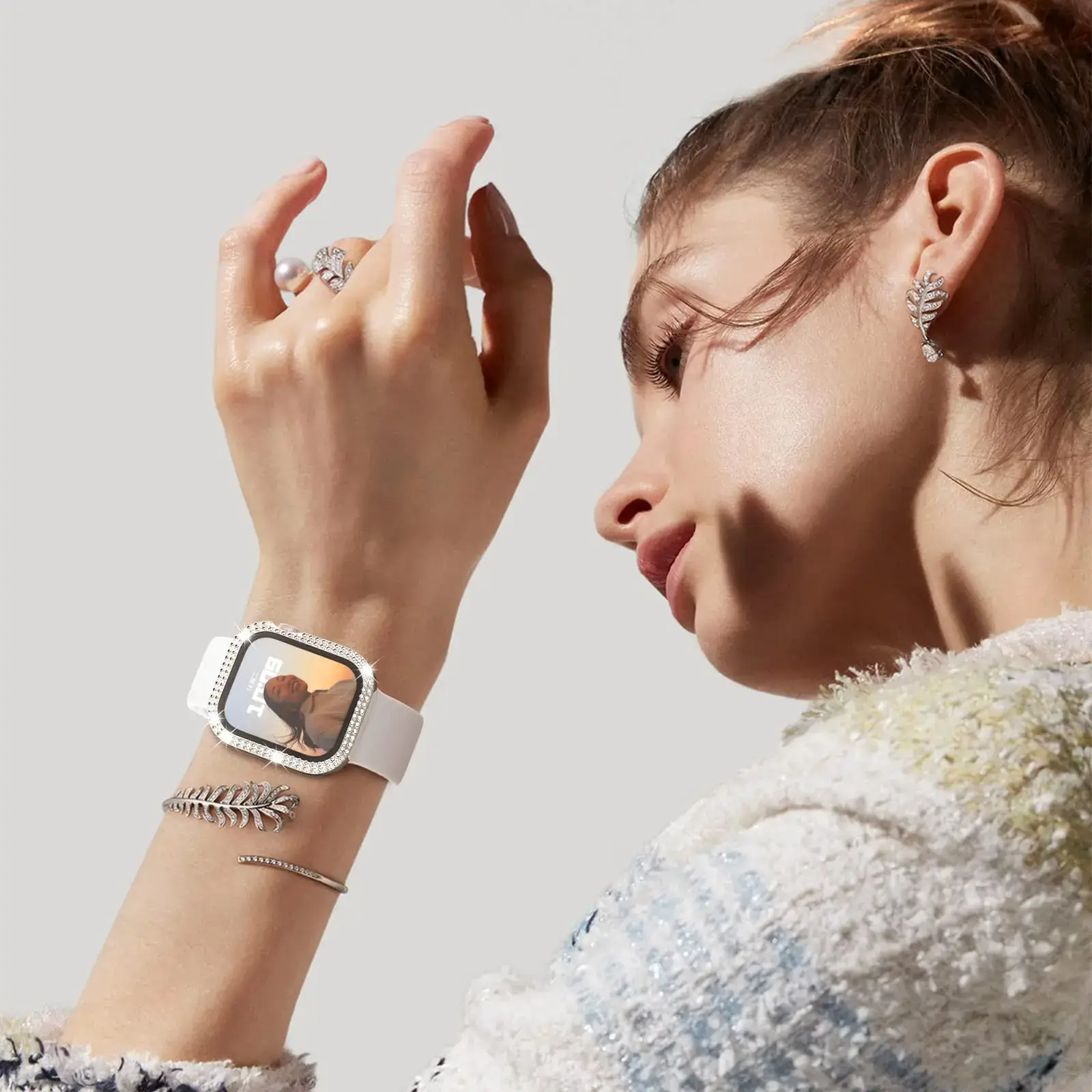 Apple Watch Case - Durable Gem-Studded Elegant Protection - Image 5