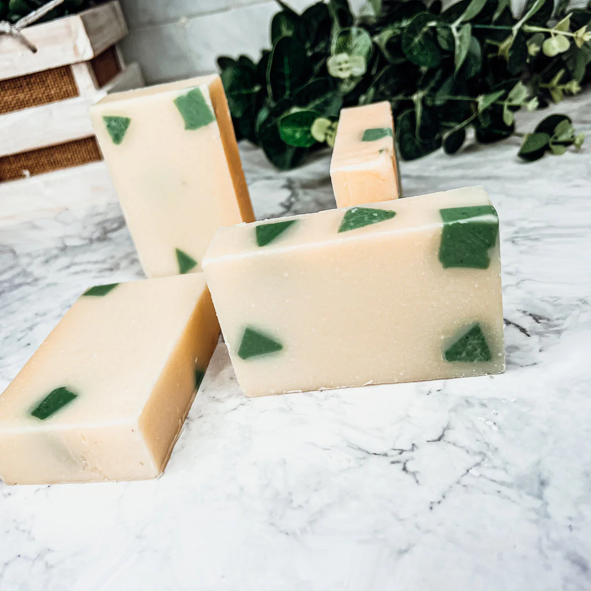 Avocado Olive Sunflower Lemon Refreshing Soap Bar With Olive Pomace Oil Anti Aging Natural Moisture - Image 3