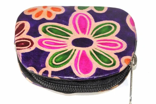 Groovy Flower Leather Coin Purse Embossed Zip Compact - Image 3