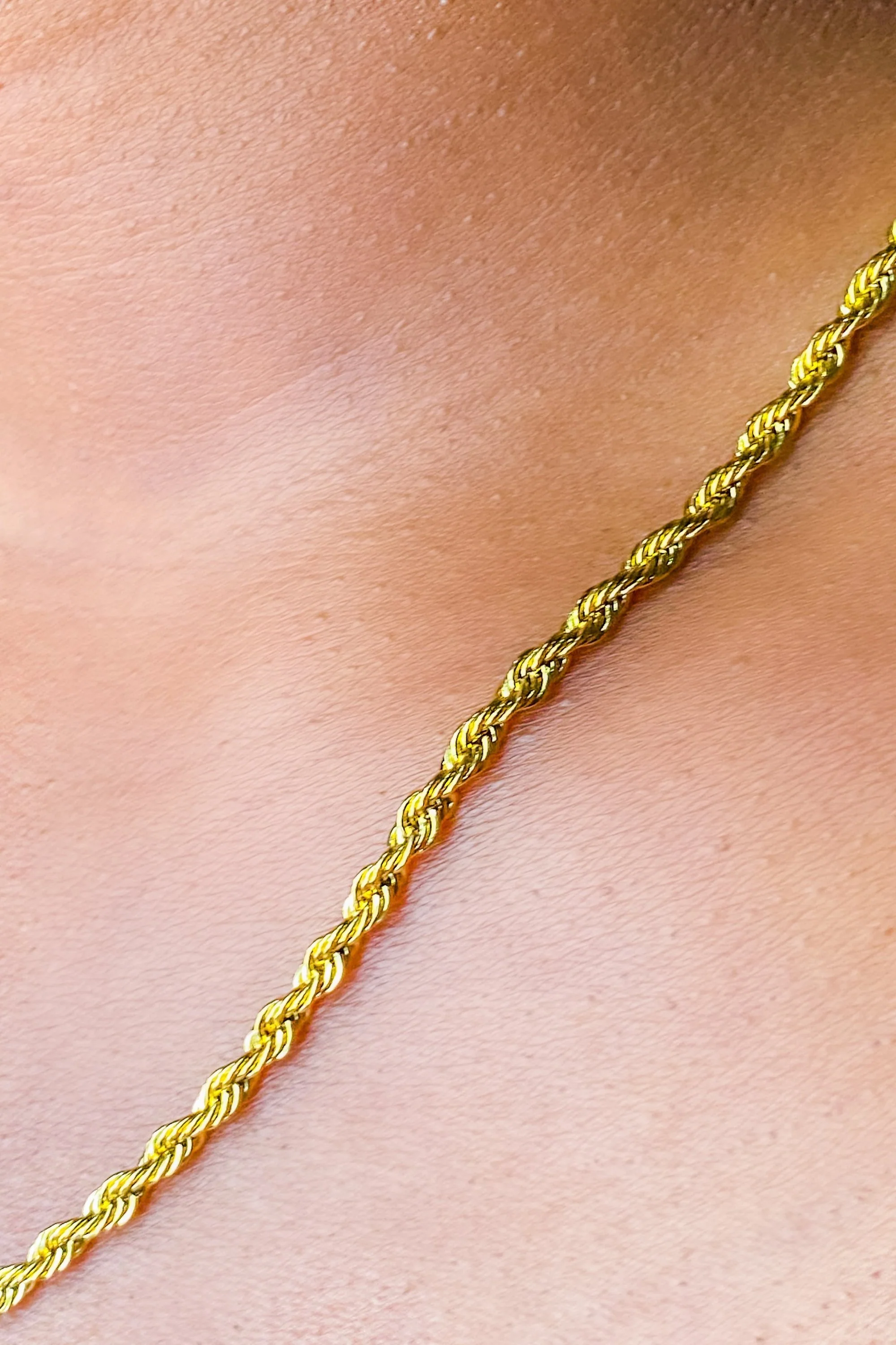 Gold Rope Chain Necklace 24 Inch Unisex Classic Everyday - Image 4