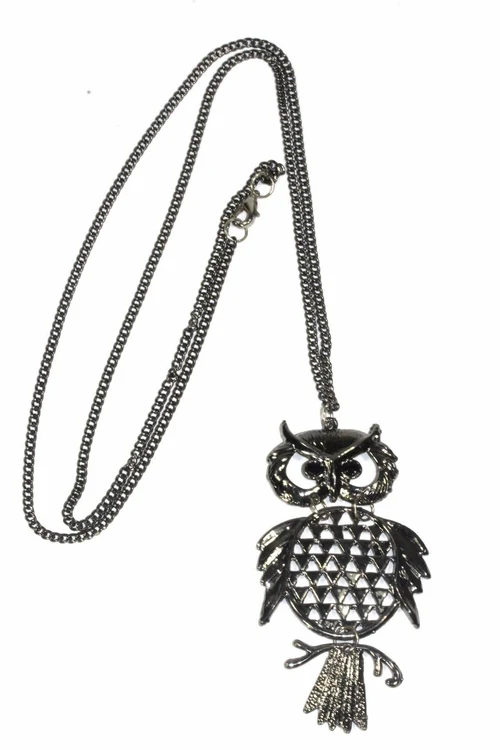 Wide Eyed Owl Pendant Necklace Long Chain Vintage Silver - Image 3
